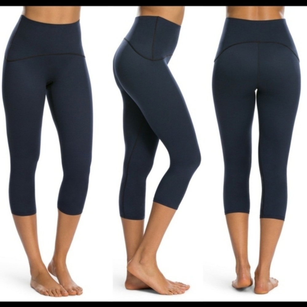 Spanx High Rise Tummy Control Cropped Leggings